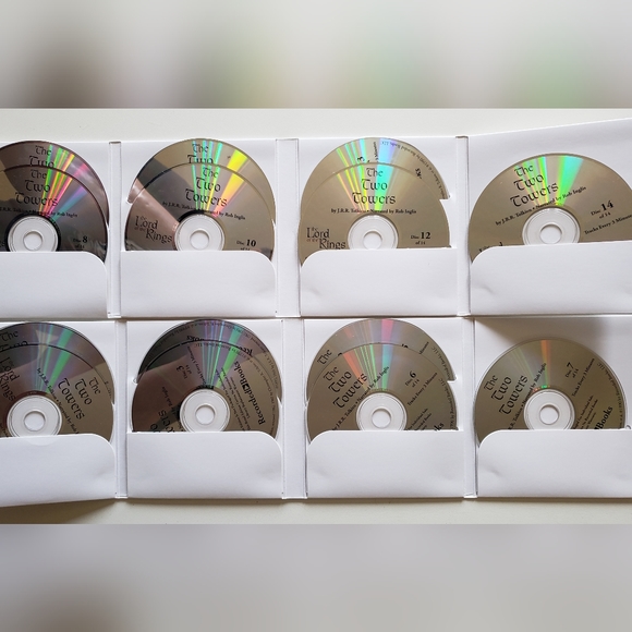 J.R.R Tolkien's "The Two Towers" 14-disc Book on CD - Picture 3 of 3